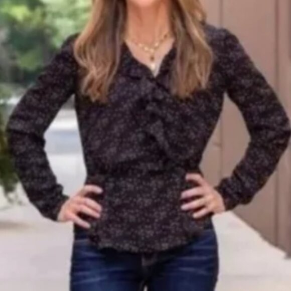 CABI 4154 Eros Wrap Black Mini Heart Print Ruffle Blouse size Medium - Picture 1 of 8